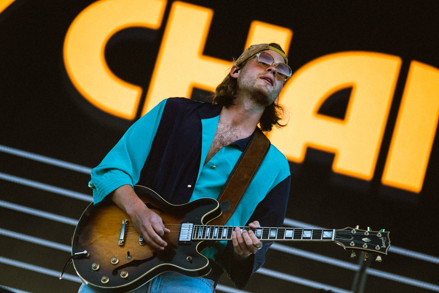 Sziget festival zahájili Dua Lipa, Nova Twins, Milky Chance i Remi Wolf