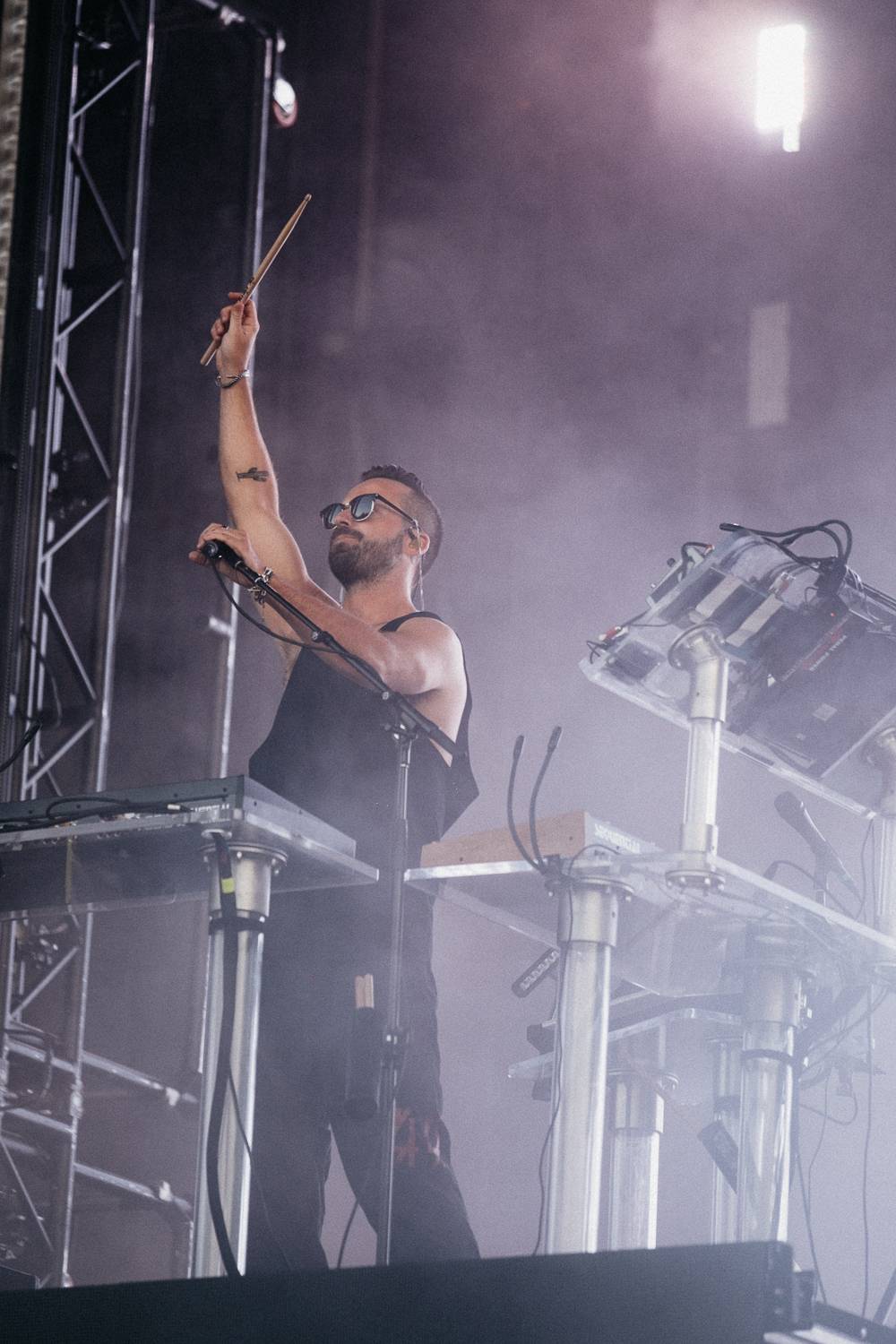 Sziget festival zahájili Dua Lipa, Nova Twins, Milky Chance i Remi Wolf