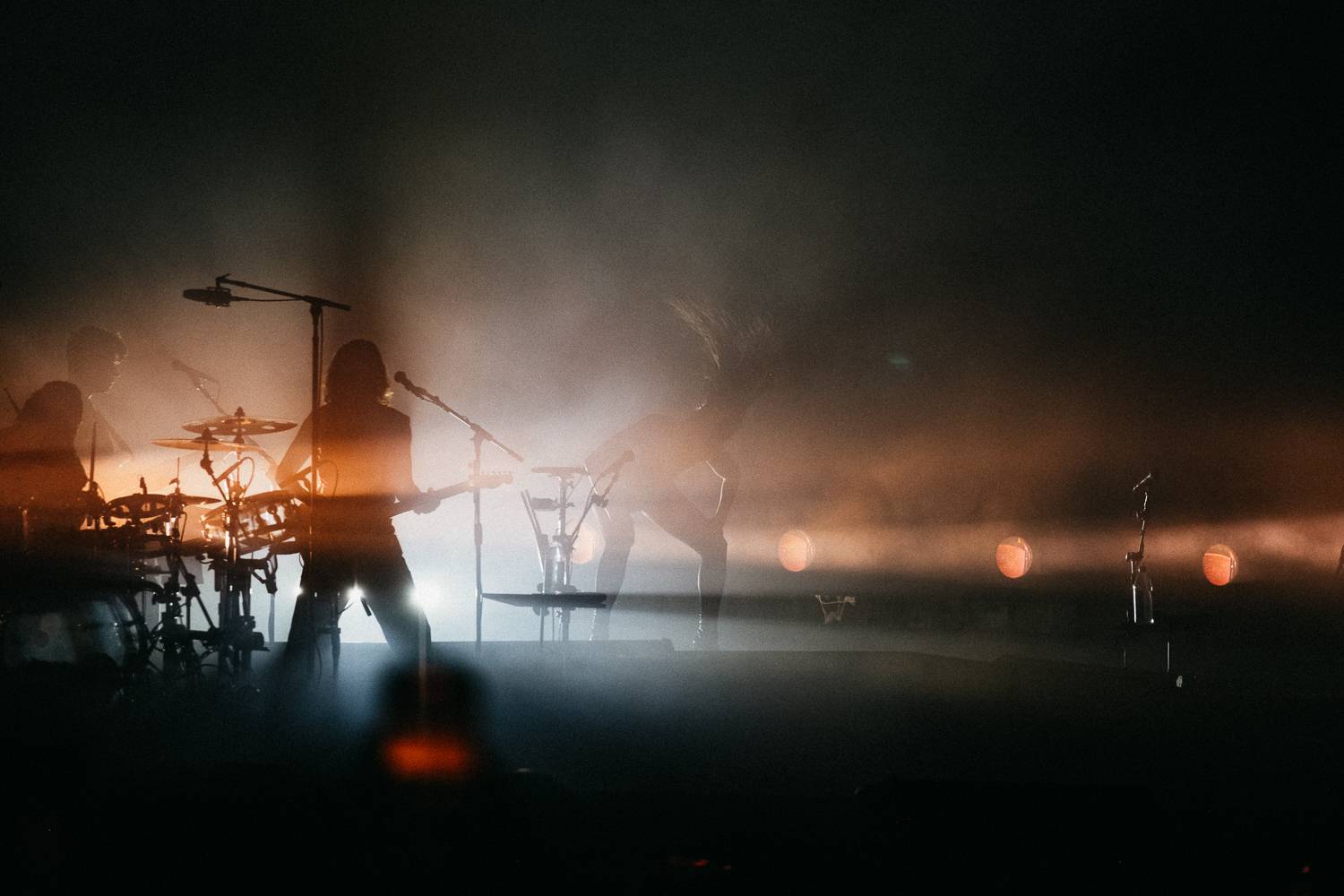 Sziget festival zahájili Dua Lipa, Nova Twins, Milky Chance i Remi Wolf