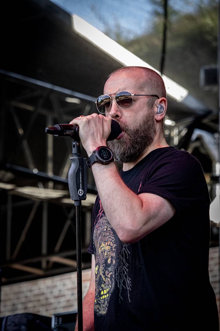 Na Brutal Assault se plavalo nad hlavami a pařilo v kotli. Ukázali se Lorna Shore, Jinjer, Cannibal Corpse nebo Dark Funeral