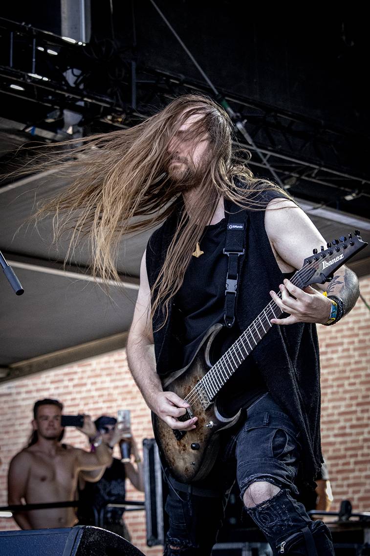 Na Brutal Assault se plavalo nad hlavami a pařilo v kotli. Ukázali se Lorna Shore, Jinjer, Cannibal Corpse nebo Dark Funeral