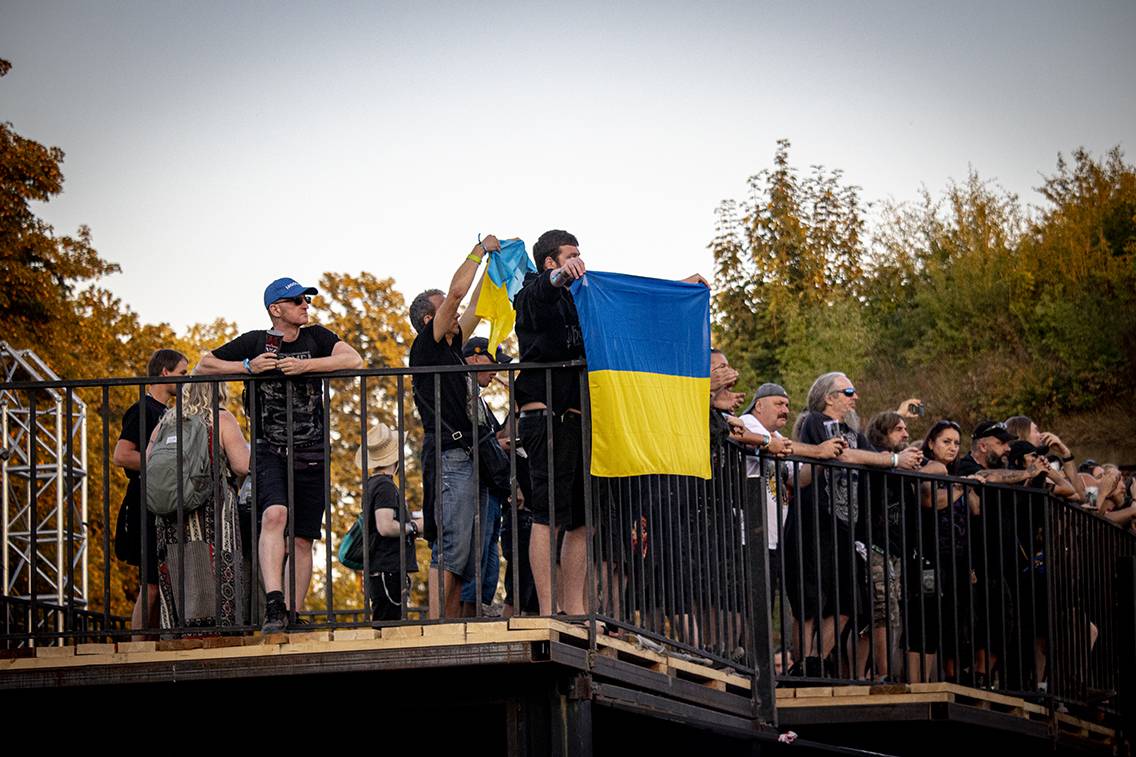 Na Brutal Assault se plavalo nad hlavami a pařilo v kotli. Ukázali se Lorna Shore, Jinjer, Cannibal Corpse nebo Dark Funeral