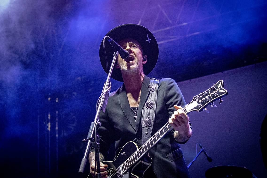 Na Brutal Assault se plavalo nad hlavami a pařilo v kotli. Ukázali se Lorna Shore, Jinjer, Cannibal Corpse nebo Dark Funeral