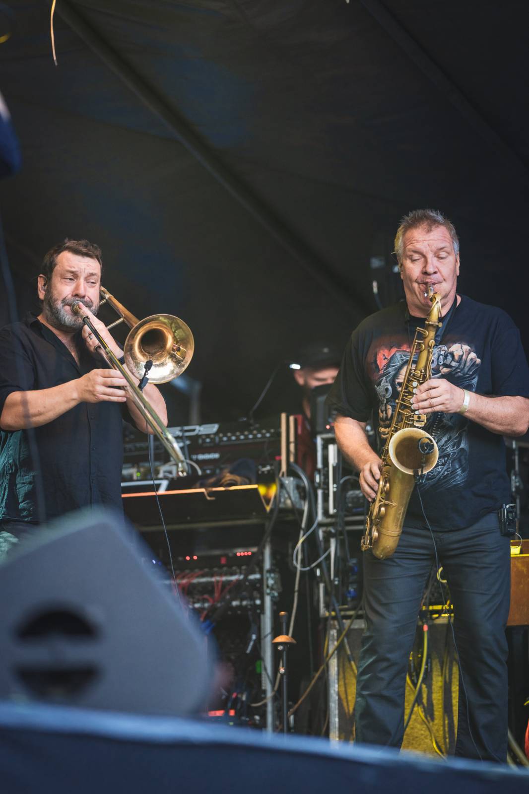 Ledárnami Braník zněly písně J.A.R., tančilo se celý večer