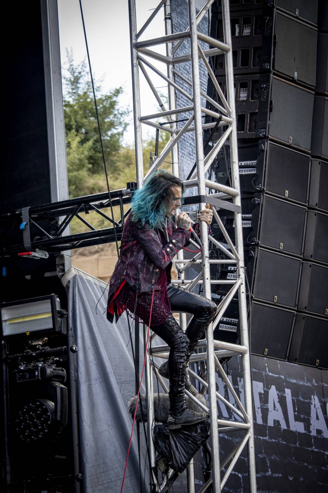 Pevností Josefov otřásá Brutal Assault. Mercyful Fate zahráli poprvé po 23 letech pauzy, přijeli i Asphyx či čeští Godless Truth