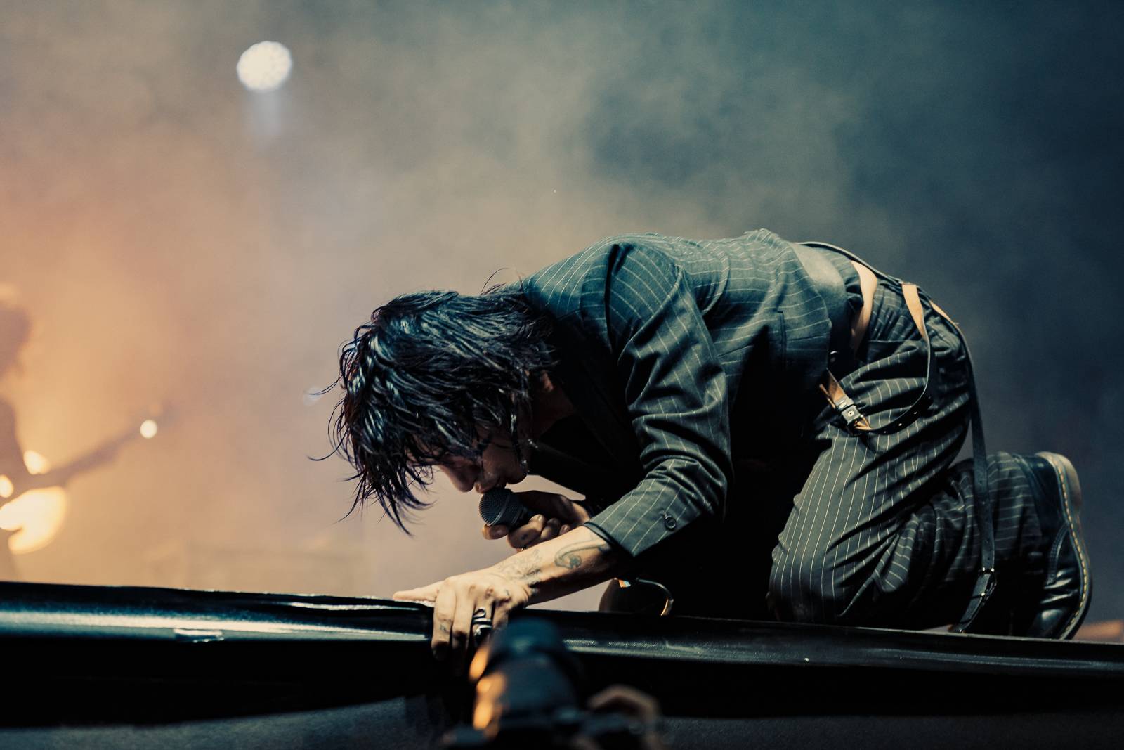 Palaye Royale vystoupili v Praze, fanouškům házeli růže a zahráli své nejdepresivnější písničky