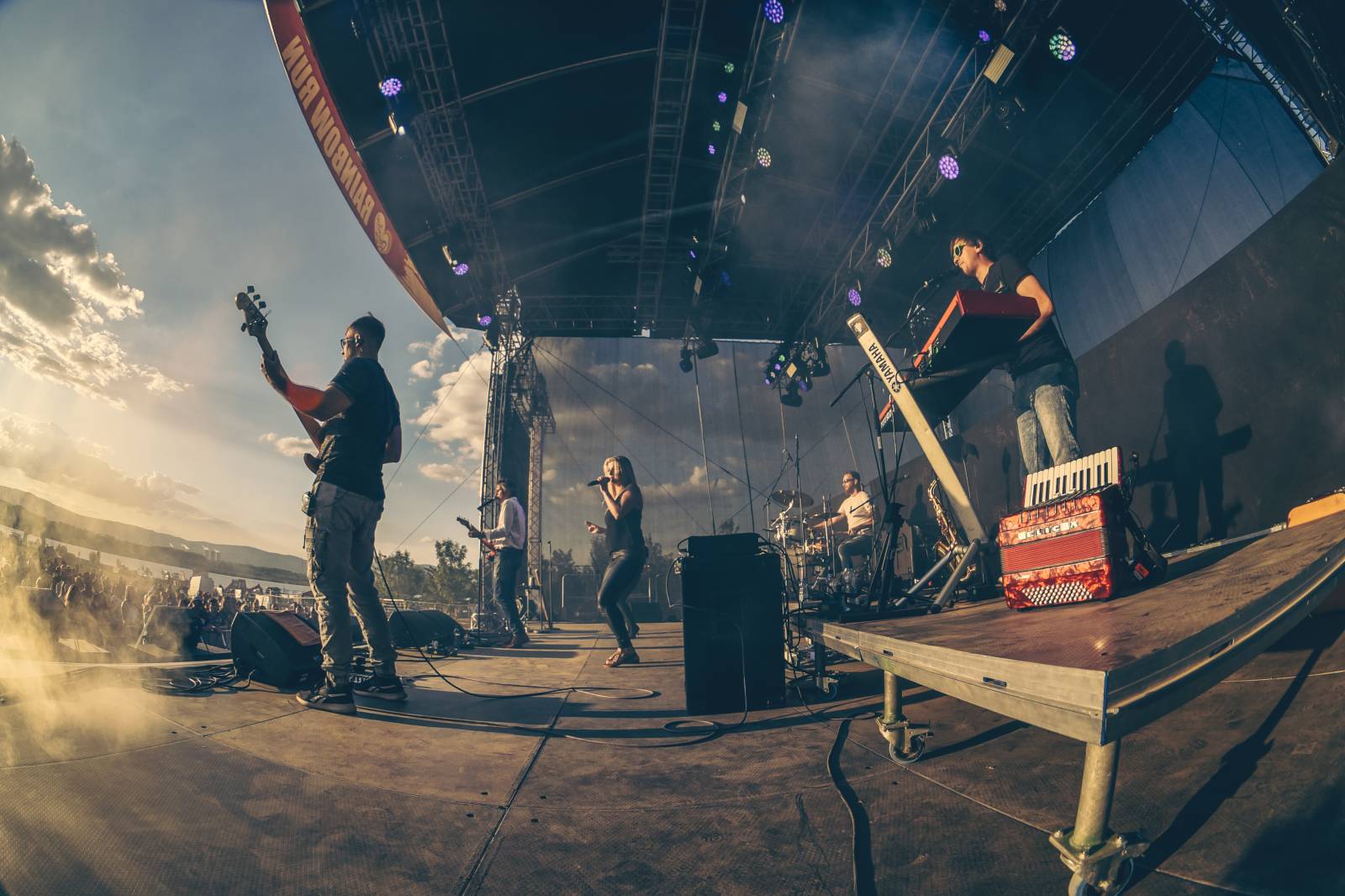 The Most Fest přilákal Arakain s Lucií Bílou, Monkey Business i Janka Ledeckého