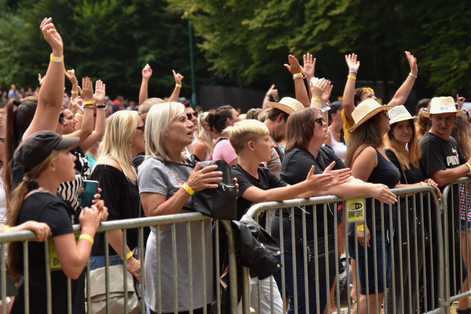 Na Konopišti bylo veselo, přijeli Marta Jandová, Vojtaano, Rybičky 48, Tomáš Klus i Slza
