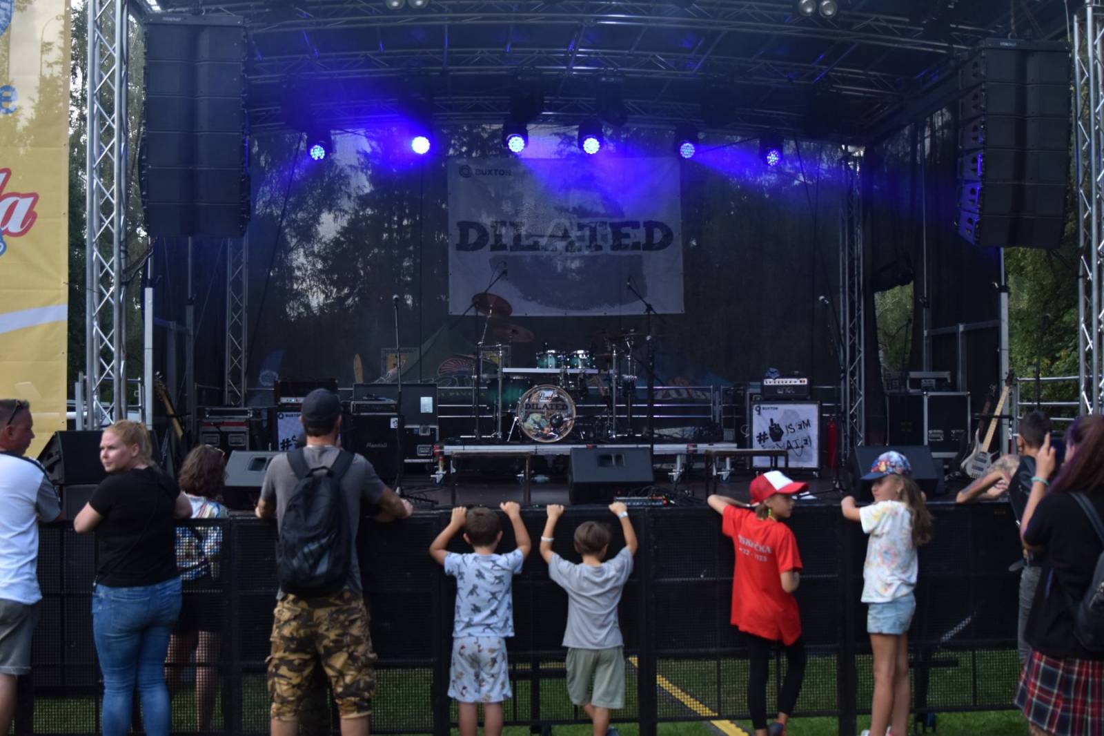 Na Konopišti bylo veselo, přijeli Marta Jandová, Vojtaano, Rybičky 48, Tomáš Klus i Slza