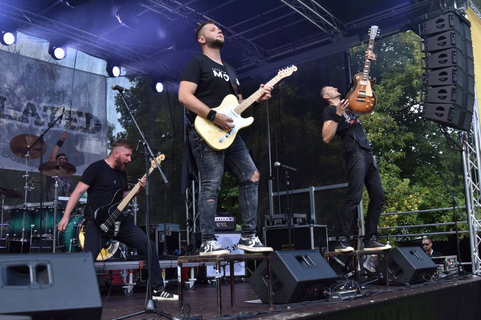 Na Konopišti bylo veselo, přijeli Marta Jandová, Vojtaano, Rybičky 48, Tomáš Klus i Slza