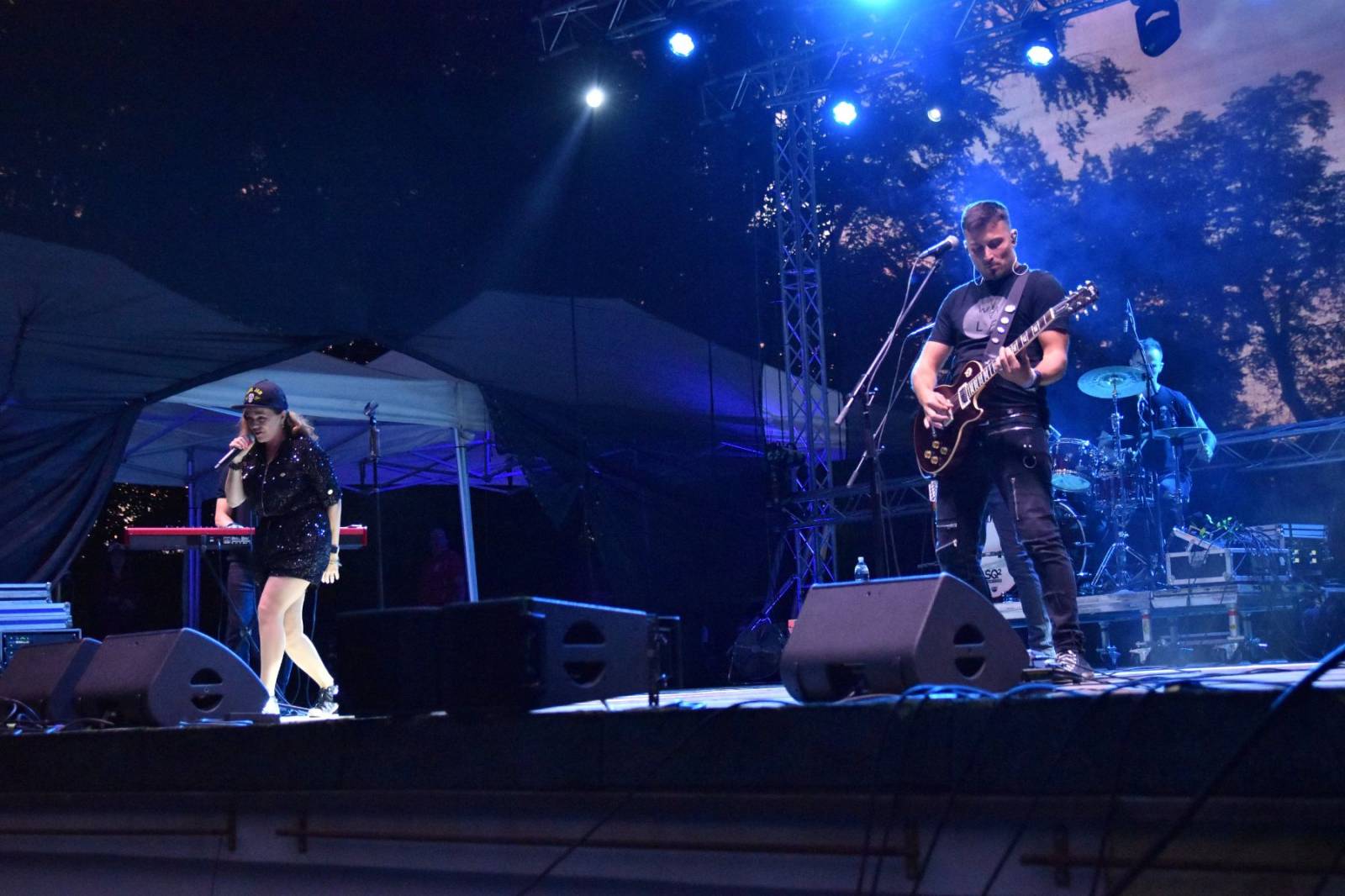 Na Konopišti bylo veselo, přijeli Marta Jandová, Vojtaano, Rybičky 48, Tomáš Klus i Slza