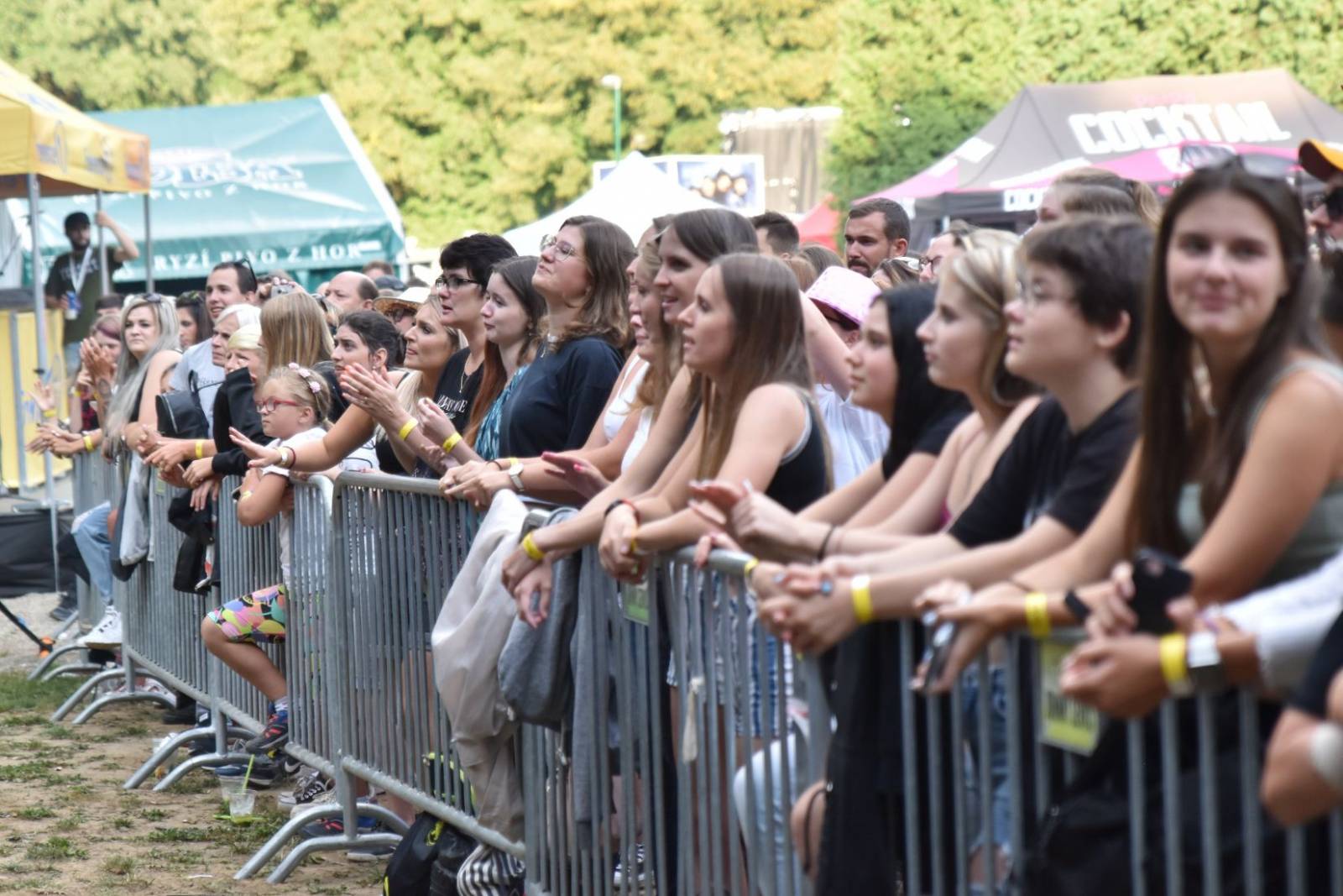 Na Konopišti bylo veselo, přijeli Marta Jandová, Vojtaano, Rybičky 48, Tomáš Klus i Slza
