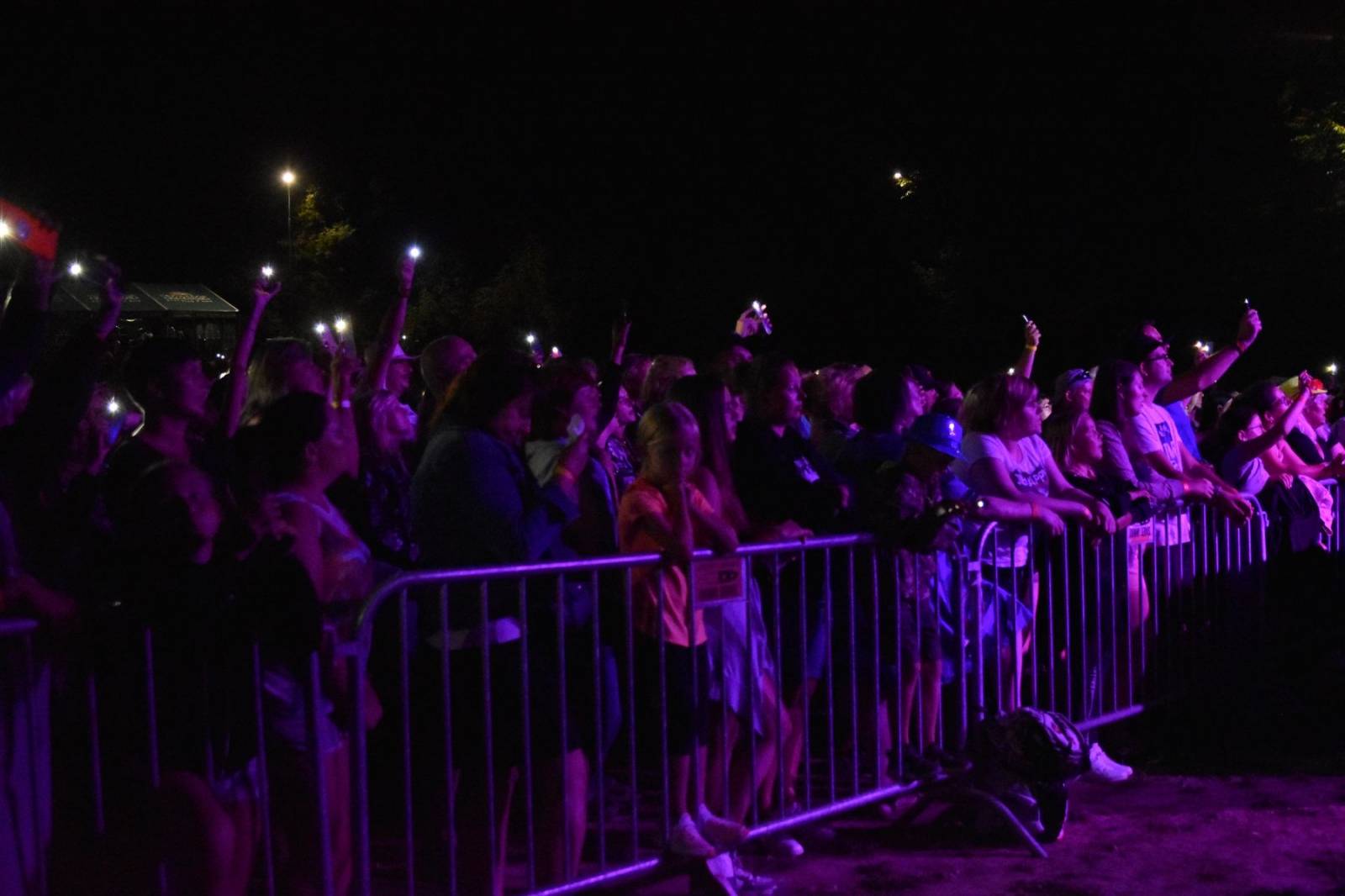 Na Konopišti bylo veselo, přijeli Marta Jandová, Vojtaano, Rybičky 48, Tomáš Klus i Slza