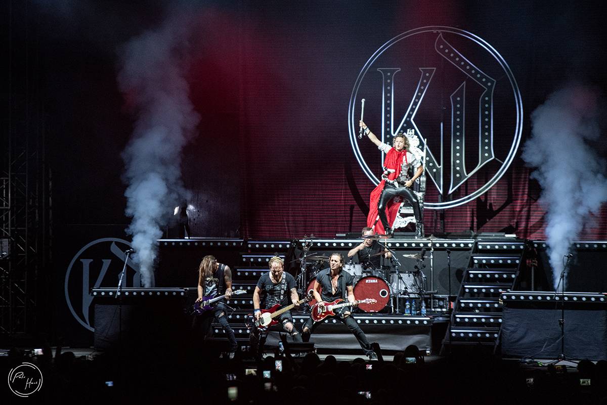 Horko, déšť i evakuace areálu. První den Rock Castle přivítal Týr, Slope, Erica Martina i Kissin' Dynamite