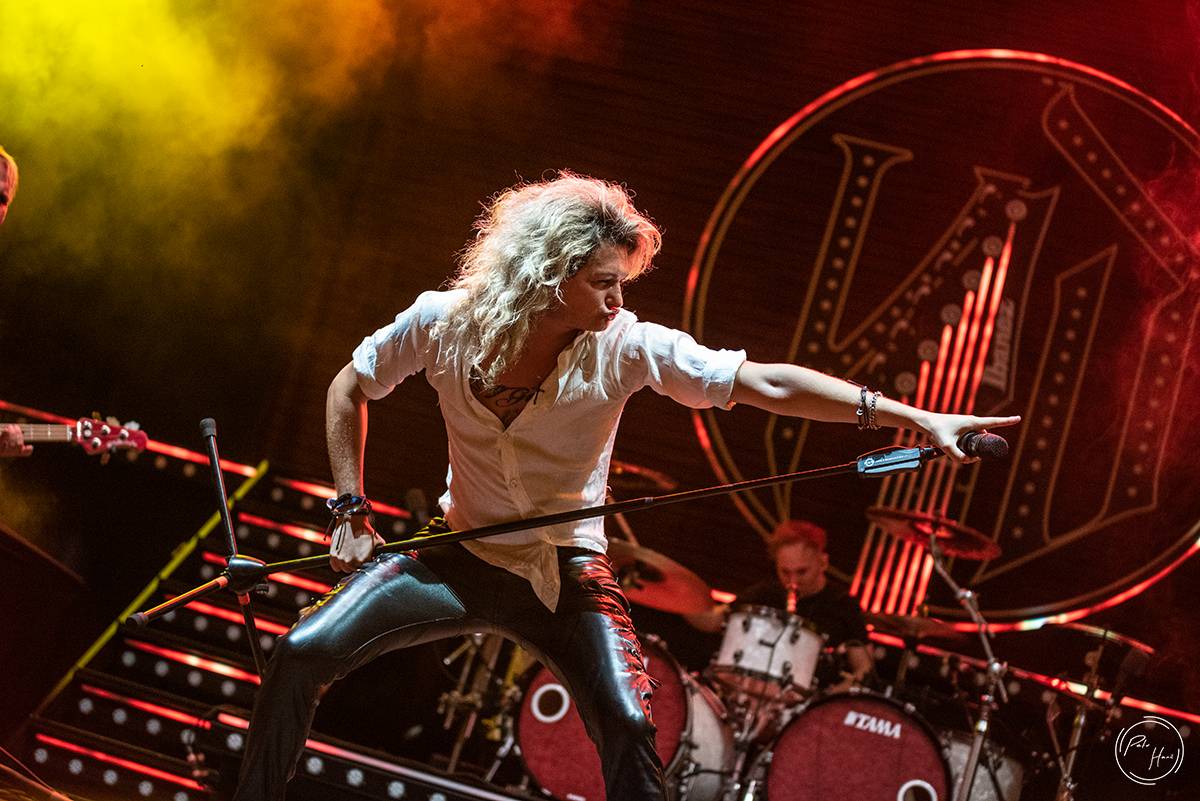 Horko, déšť i evakuace areálu. První den Rock Castle přivítal Týr, Slope, Erica Martina i Kissin' Dynamite