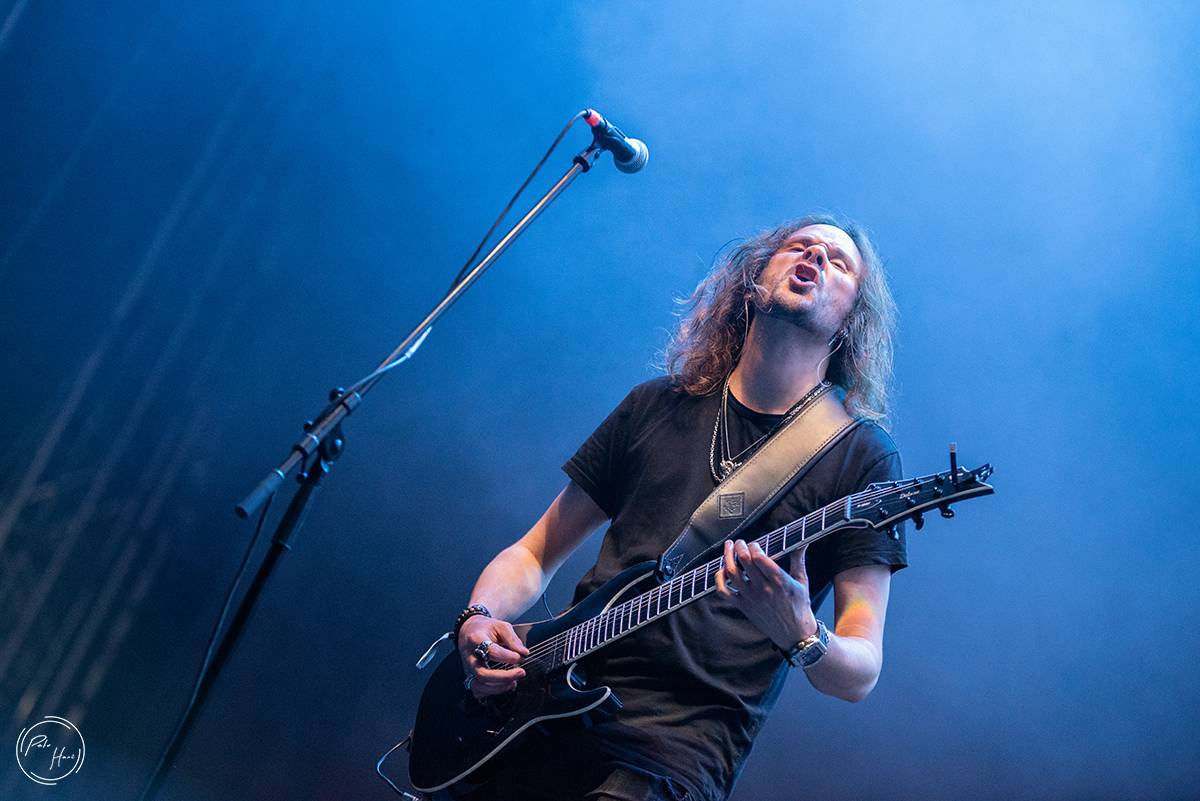 Horko, déšť i evakuace areálu. První den Rock Castle přivítal Týr, Slope, Erica Martina i Kissin' Dynamite