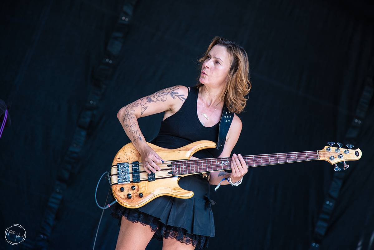 Horko, déšť i evakuace areálu. První den Rock Castle přivítal Týr, Slope, Erica Martina i Kissin' Dynamite