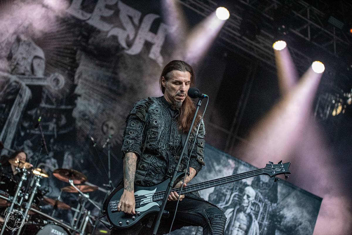 Druhý den festivalu Rock Castle přivezl Avantasii s řadou hvězdných hostů