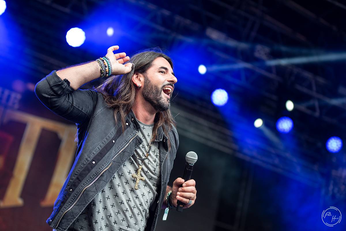 Druhý den festivalu Rock Castle přivezl Avantasii s řadou hvězdných hostů