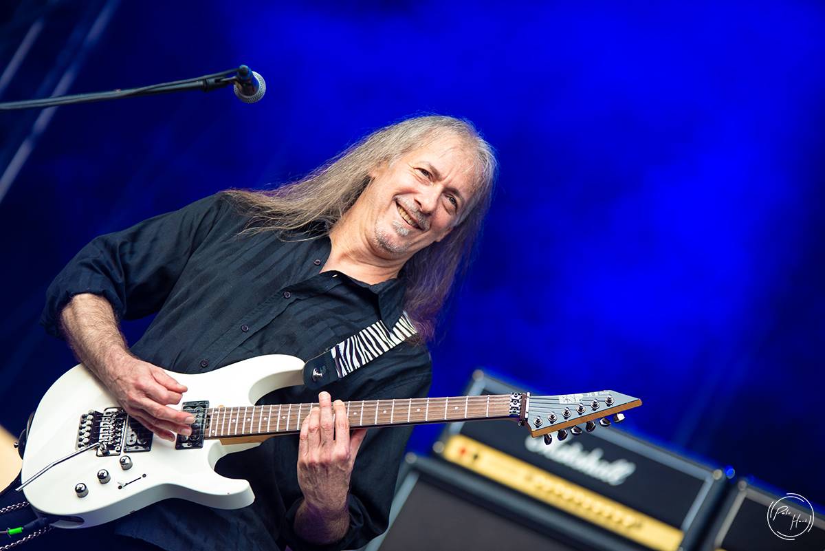 Druhý den festivalu Rock Castle přivezl Avantasii s řadou hvězdných hostů