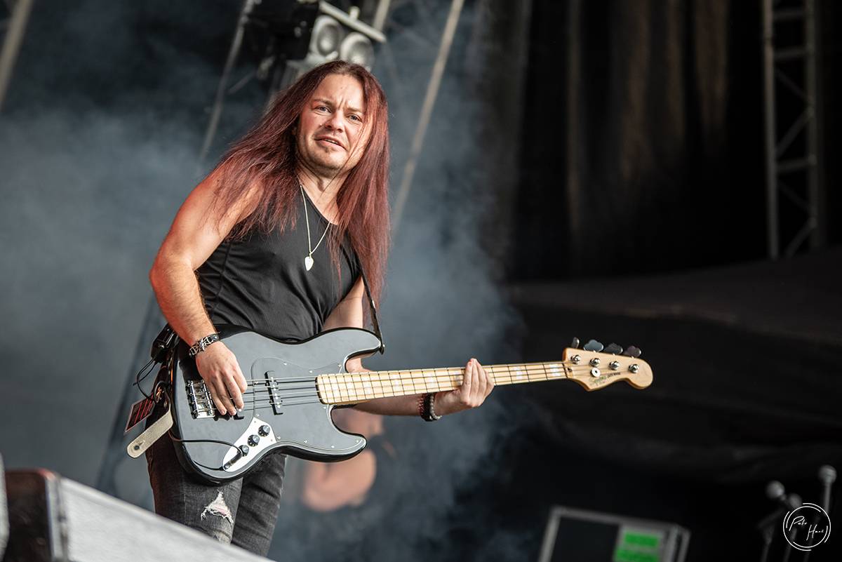 Druhý den festivalu Rock Castle přivezl Avantasii s řadou hvězdných hostů