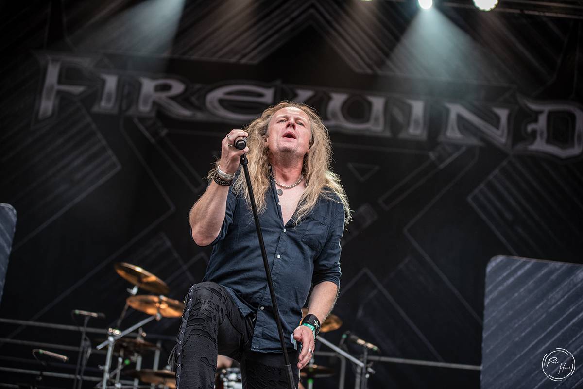 Druhý den festivalu Rock Castle přivezl Avantasii s řadou hvězdných hostů