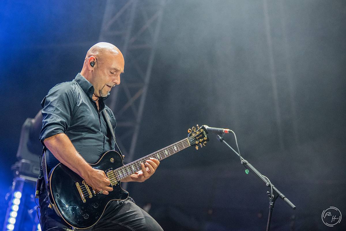 Druhý den festivalu Rock Castle přivezl Avantasii s řadou hvězdných hostů