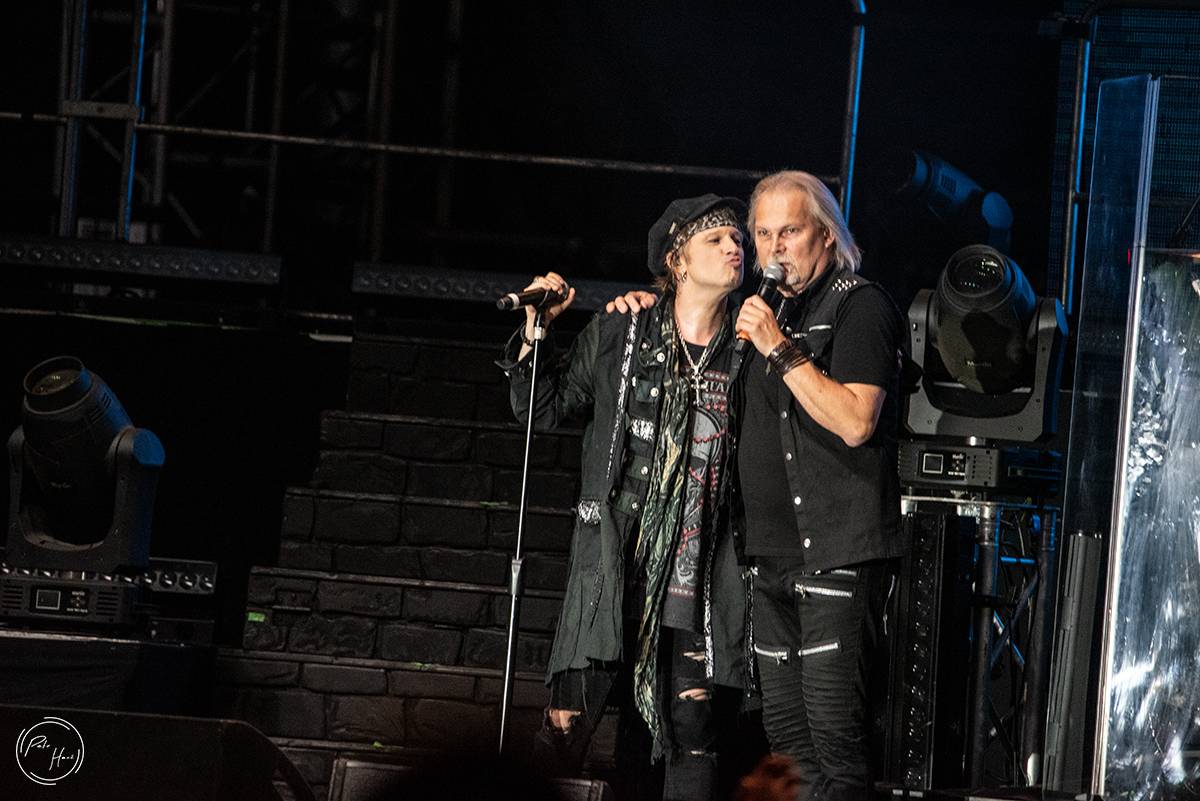 Druhý den festivalu Rock Castle přivezl Avantasii s řadou hvězdných hostů