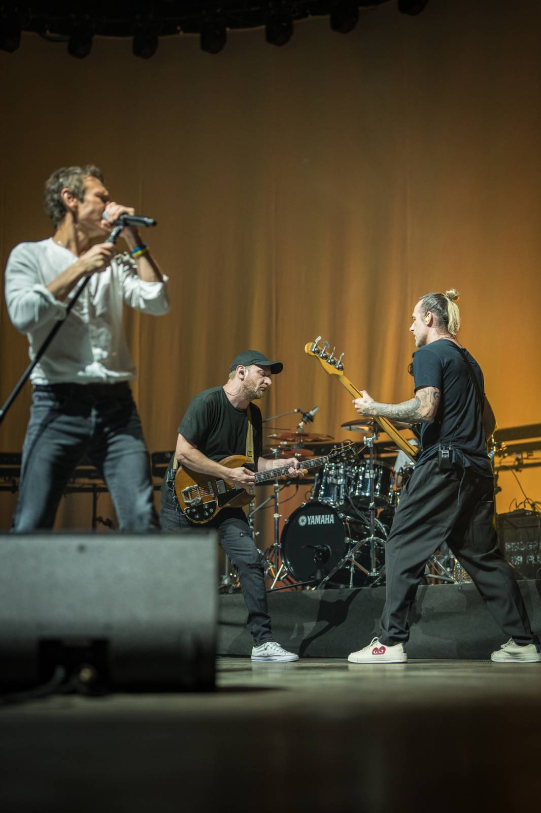 Světelná show, skvělý zvuk a emoce. Okean Elzy hráli v Praze pro Ukrajinu