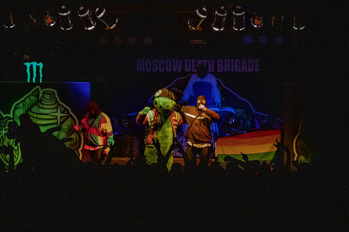 Na volyňské plovárně to zase žije. Festival Summer Punk Party přivítal Moscow Death Brigade nebo Bezlad