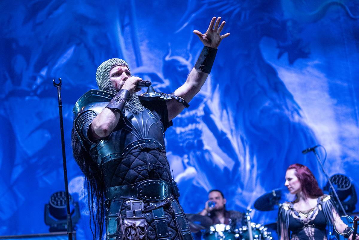 Poslední den festivalu Rock Castle. Vytrvalý déšť fanoušky metalu neodradil