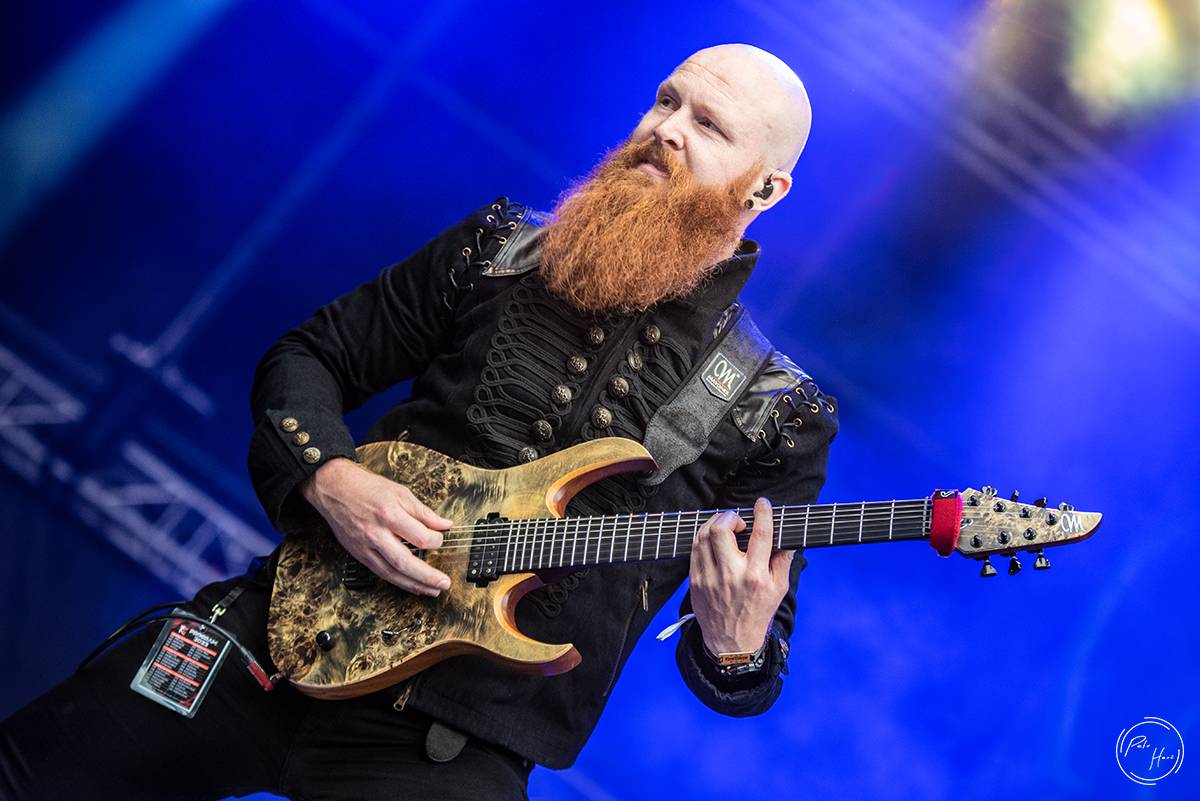 Poslední den festivalu Rock Castle. Vytrvalý déšť fanoušky metalu neodradil