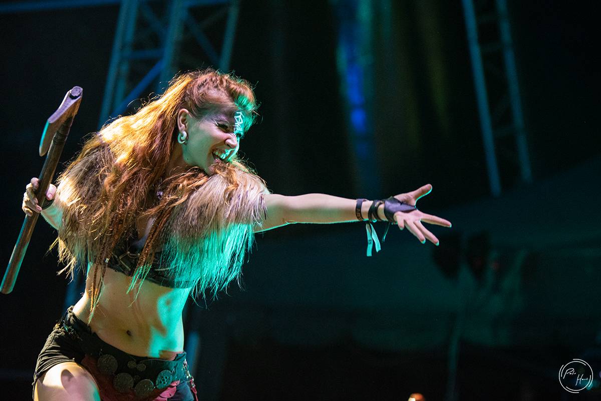 Poslední den festivalu Rock Castle. Vytrvalý déšť fanoušky metalu neodradil