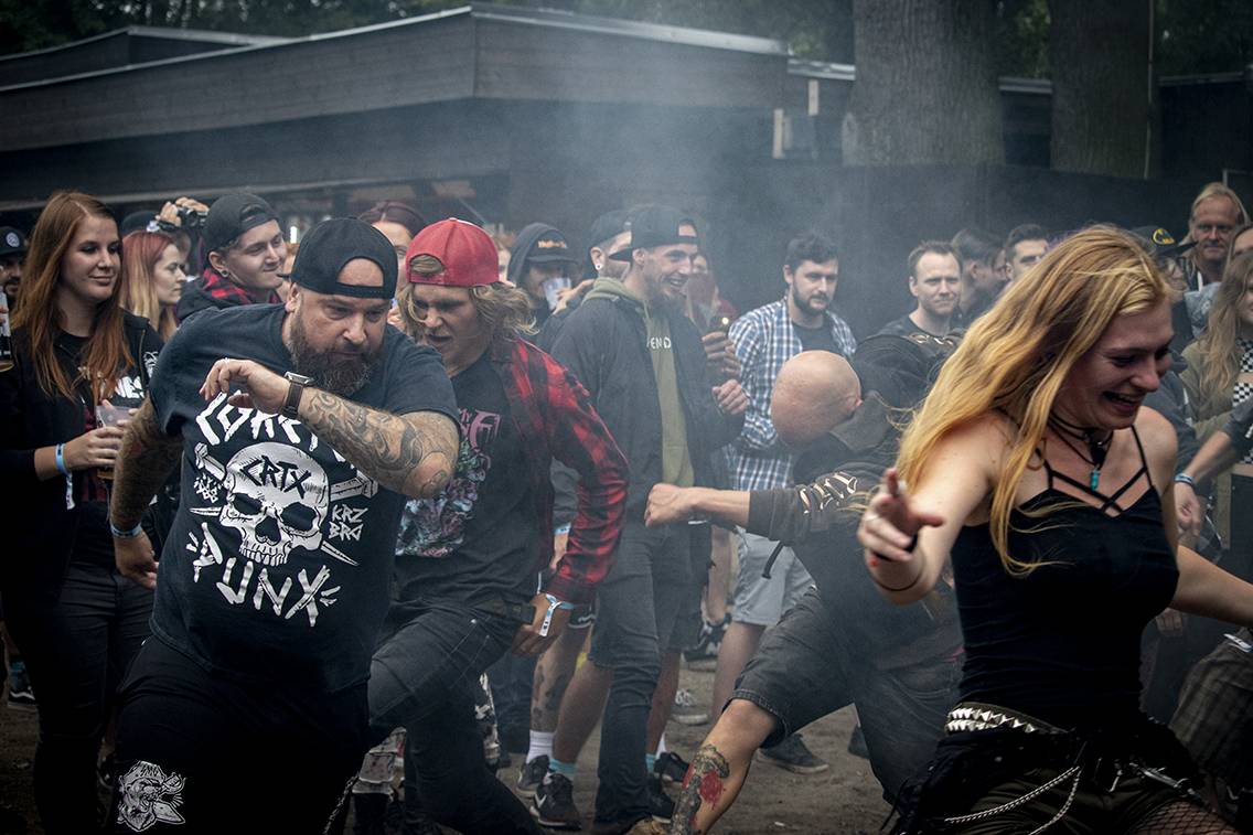 Malý festival s velkou atmosférou. Na Summer Punk Party ve Volyni zahráli Catastrofy, Polar nebo The Real McKenzies