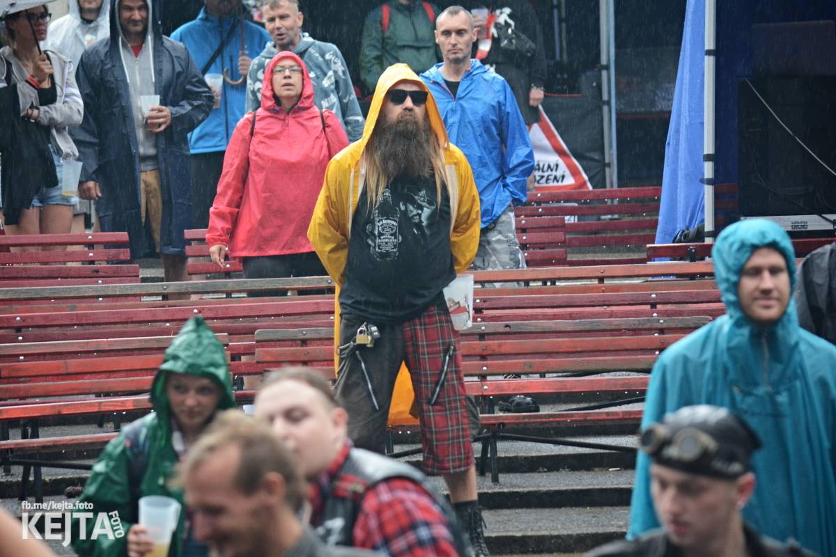 Déšt nedéšť, párty na Valníku trvala až do ranních hodin