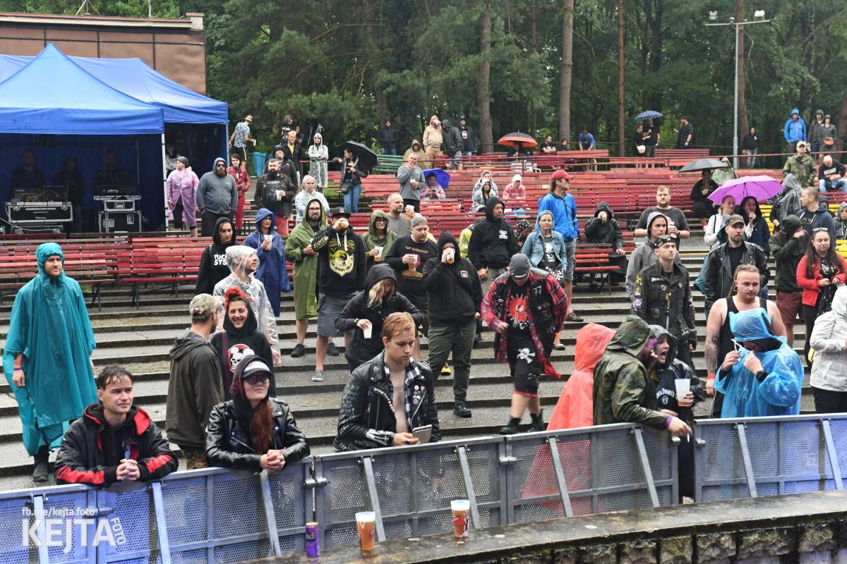 Déšt nedéšť, párty na Valníku trvala až do ranních hodin