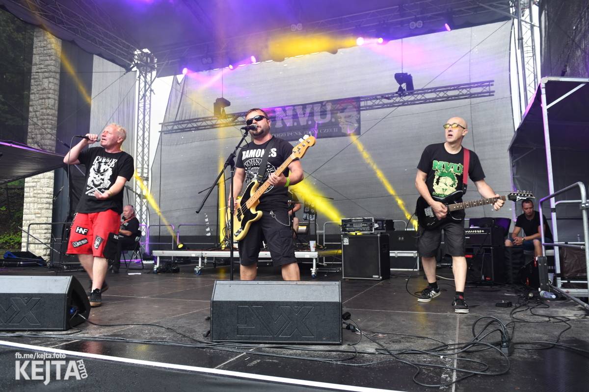 Déšt nedéšť, párty na Valníku trvala až do ranních hodin