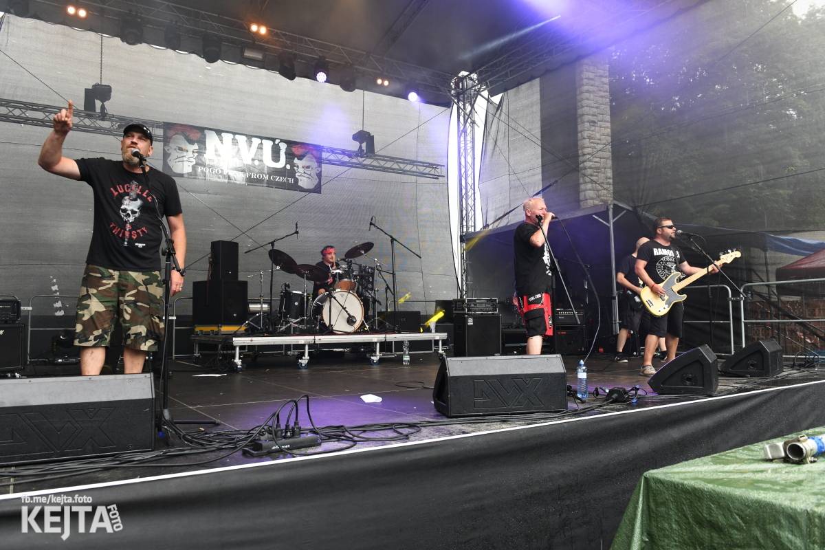 Déšt nedéšť, párty na Valníku trvala až do ranních hodin