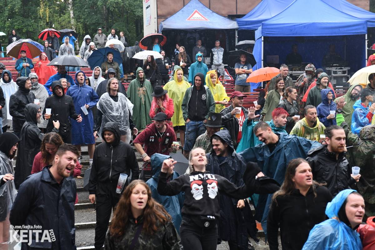 Déšt nedéšť, párty na Valníku trvala až do ranních hodin