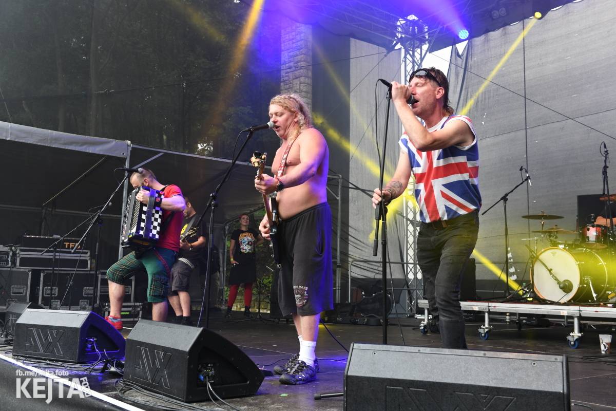 Déšt nedéšť, párty na Valníku trvala až do ranních hodin