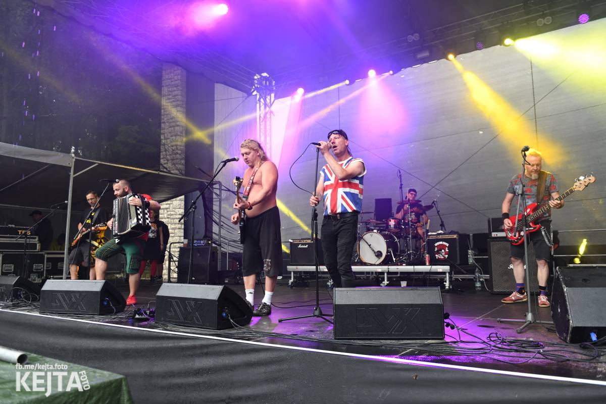 Déšt nedéšť, párty na Valníku trvala až do ranních hodin