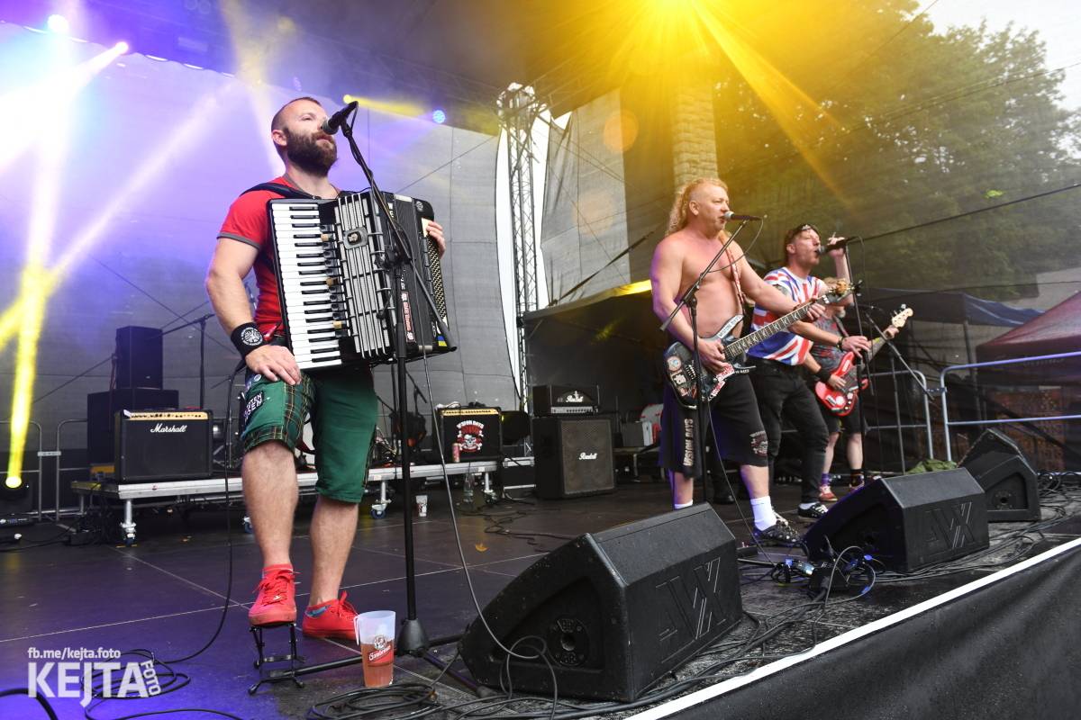 Déšt nedéšť, párty na Valníku trvala až do ranních hodin