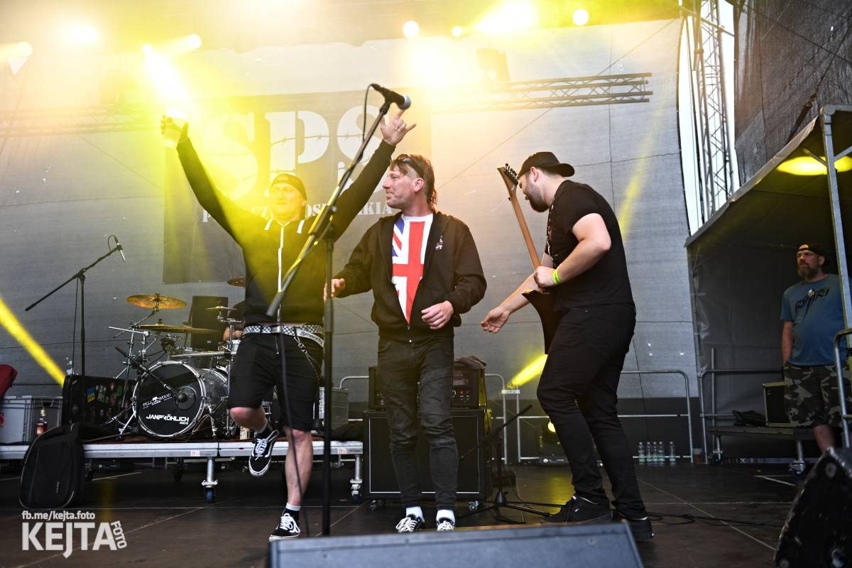 Déšt nedéšť, párty na Valníku trvala až do ranních hodin