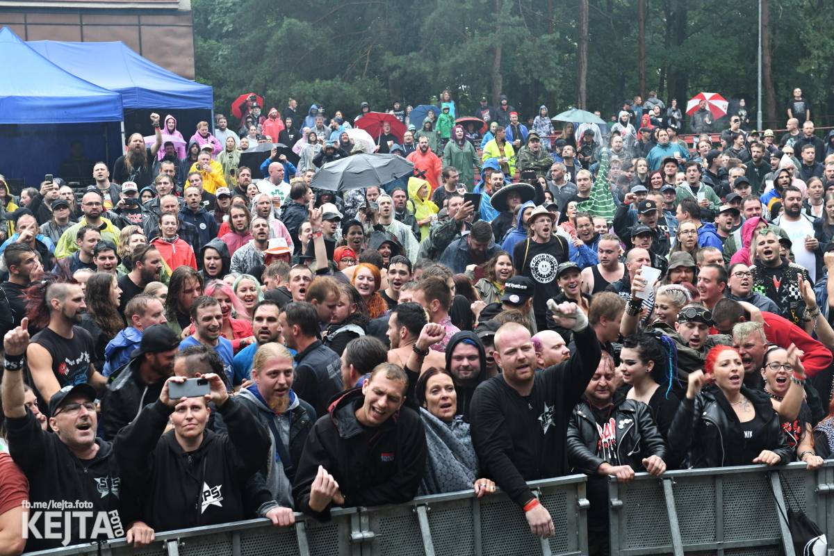 Déšt nedéšť, párty na Valníku trvala až do ranních hodin