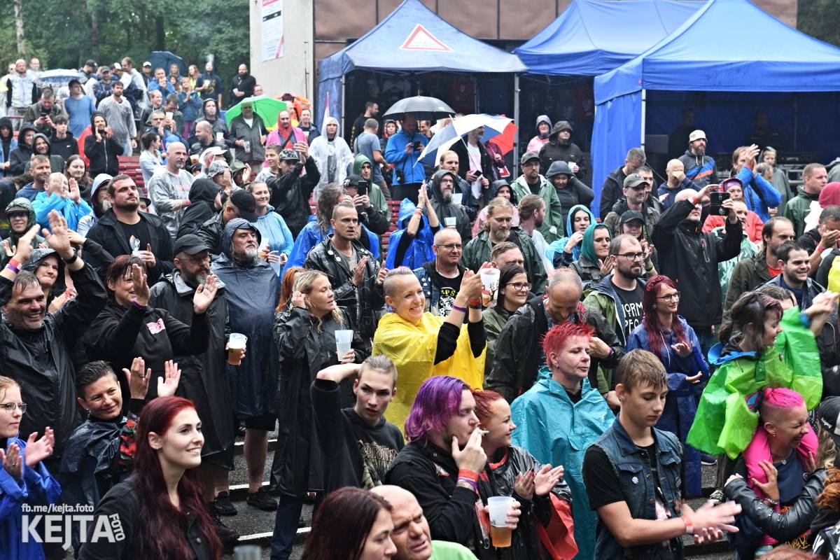 Déšt nedéšť, párty na Valníku trvala až do ranních hodin