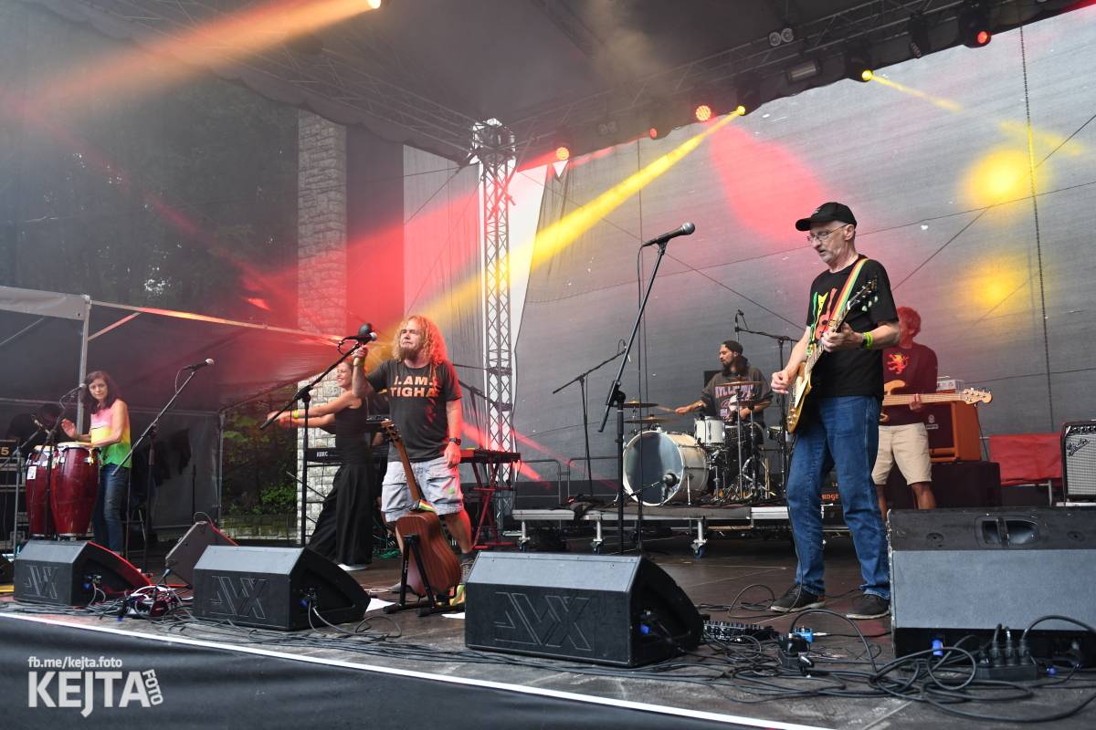 Déšt nedéšť, párty na Valníku trvala až do ranních hodin