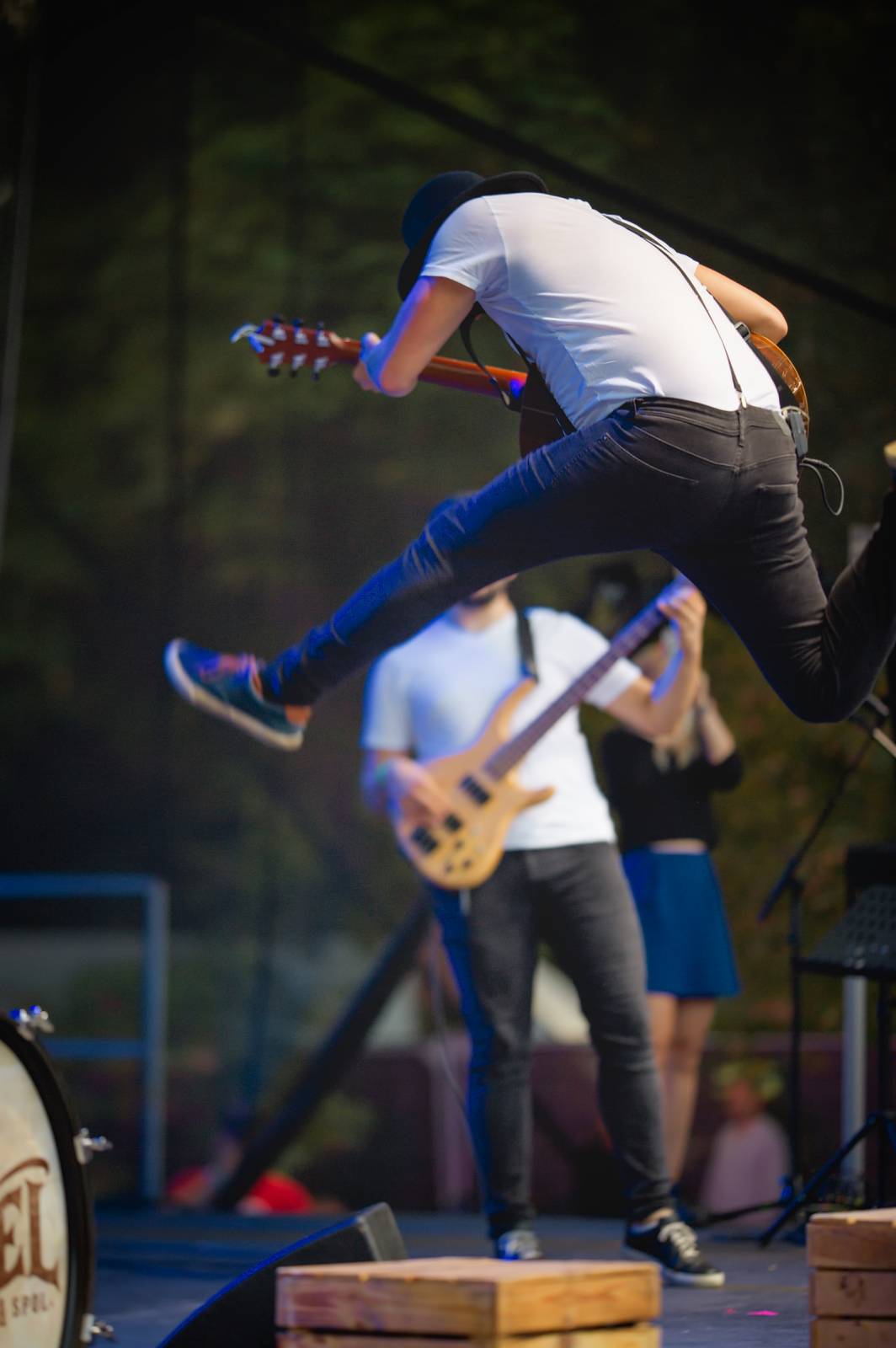 Čechomor zahrál v Telči, pozval si Kandráčovce, Martinu Pártlovou, Voxela i Tomáše Štefku