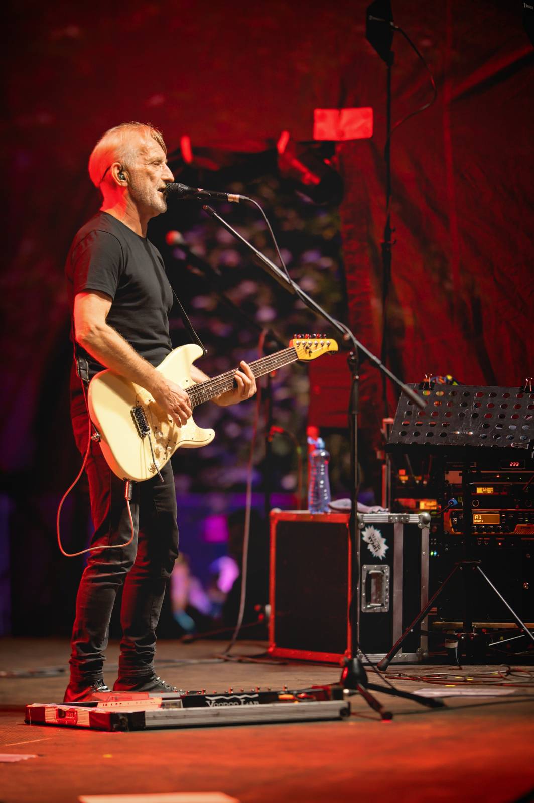 Čechomor zahrál v Telči, pozval si Kandráčovce, Martinu Pártlovou, Voxela i Tomáše Štefku