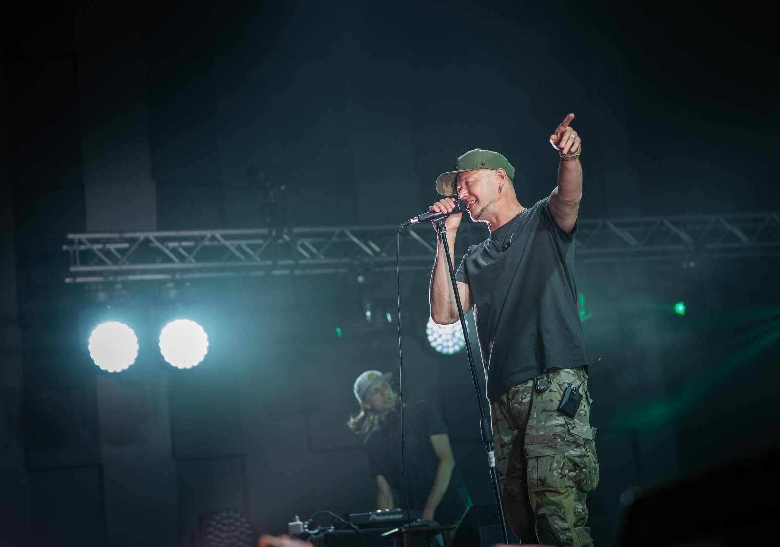 Boombox si odskočili z války. Členové kapely se setkali po půl roce, v Praze hráli pro Ukrajinu