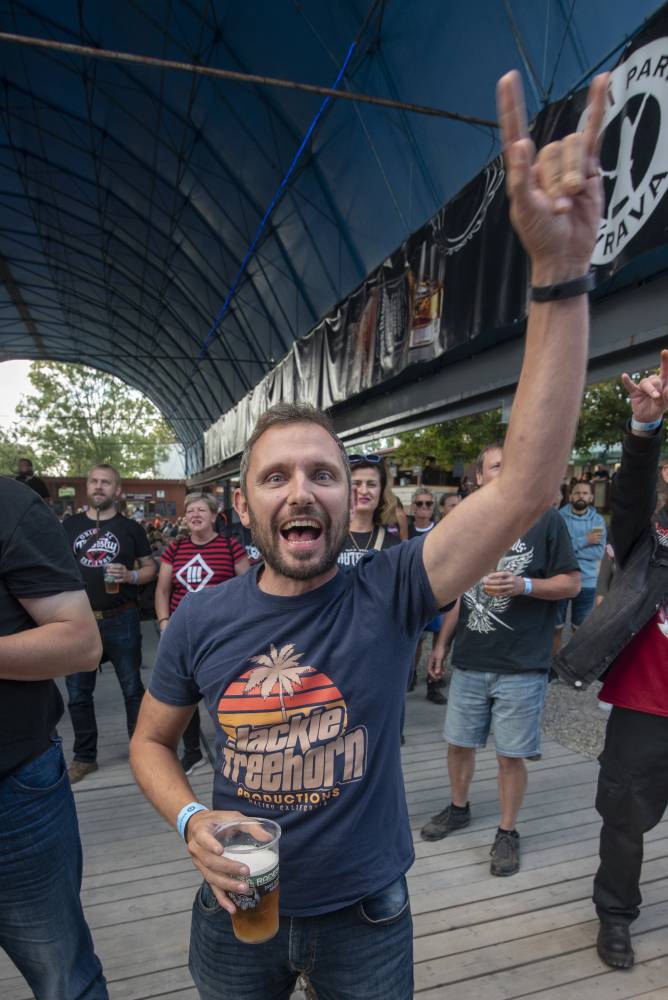 Tři sestry, Mňága a Žďorp či Vypsaná fiXa se na Výravě loučili s prázdninami